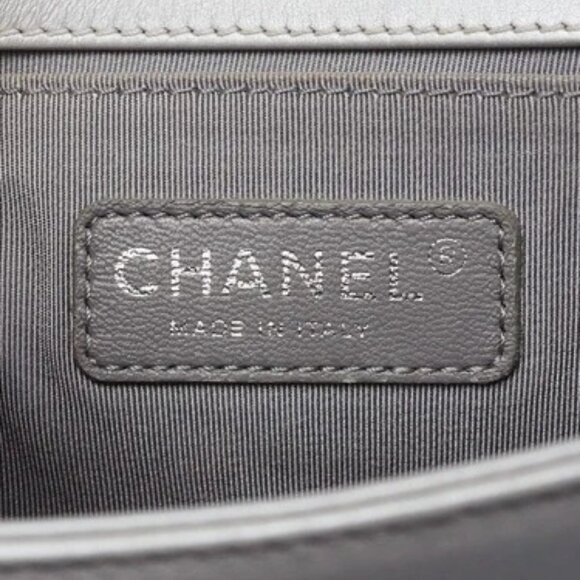 Chanel Silver Quilted Lambskin Leather Small Boy Bag - Picture 7 of 9